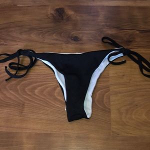 Brand new cheeky bikini bottoms